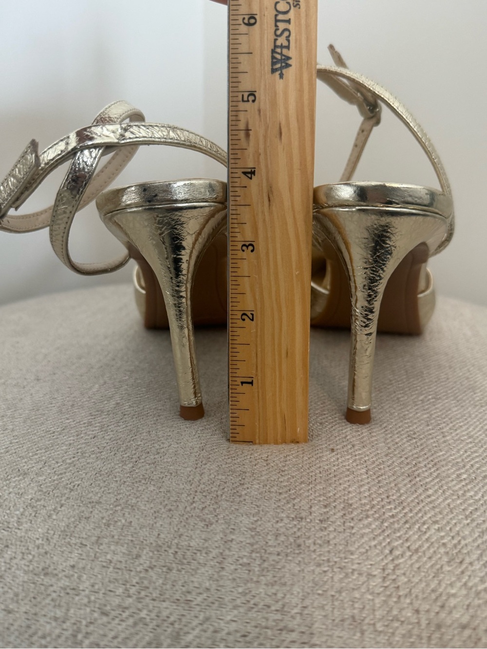 Dolce Vita Gold Metallic Keisha Ankle Strap Pumps (size 8.5) - Picture 6 of 10